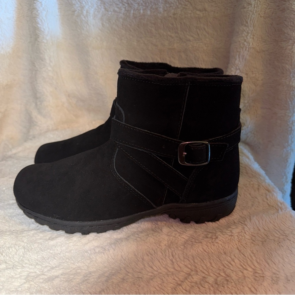 SOLD Tamarack Women’s Buckle ankle Suede Booties size 10 Black zip closure NWT